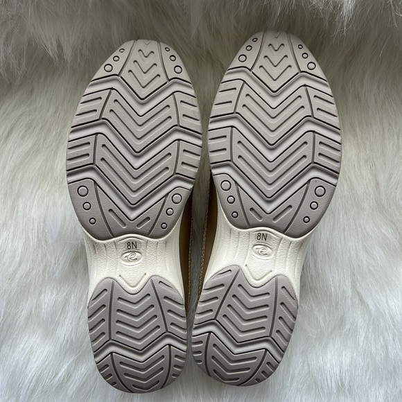 Easy Spirit Travelstone Jeweled Mules Gold NIB - Picture 10 of 12